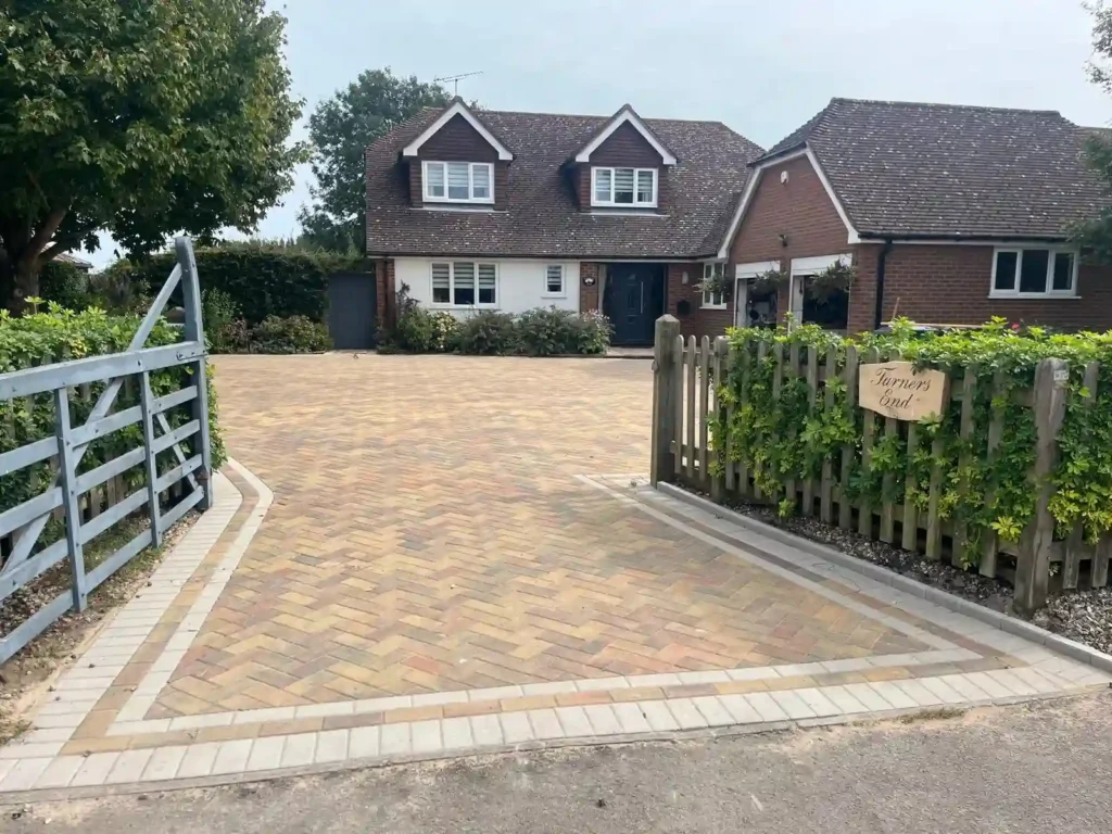 Fencing Services